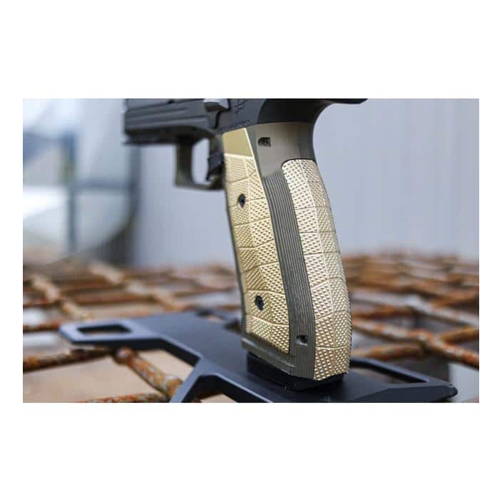 LOKGrips<br><b>Laugo Arms Alien GridLOK Brass Grips and Backstrap Combo </b><br> Brass | 2